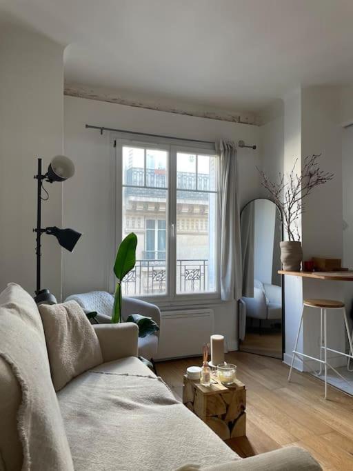 Louis' Haven Apartment Paris